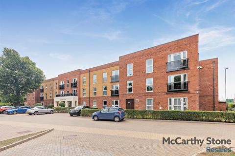 2 bedroom apartment for sale, Humphrey Court, The Oval, Stafford, Staffordshire, ST17 4SD