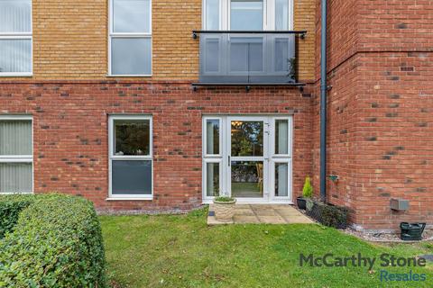 2 bedroom apartment for sale, Humphrey Court, The Oval, Stafford, Staffordshire, ST17 4SD