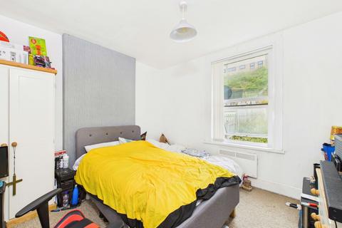 2 bedroom maisonette for sale, Princes Road East, Torquay