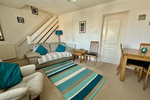2 bedroom terraced house for sale, North Road, Darlington