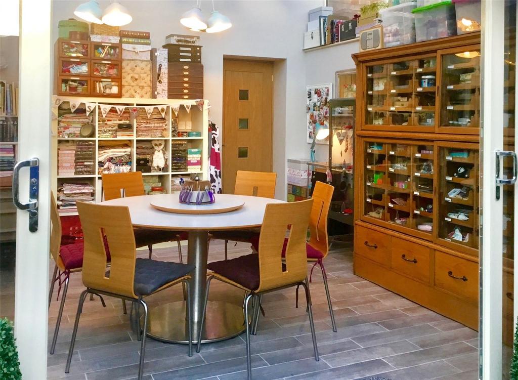 Hobby Room