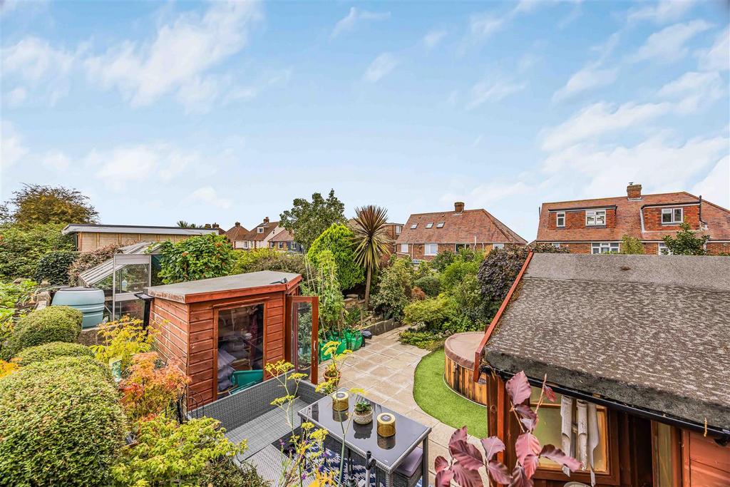 59 Woodfield Avenue, Drayton-Small-Portico Marketin