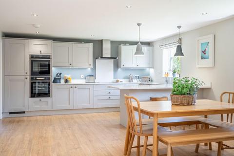 5 bedroom detached house for sale, Fallow Way, Skipwith
