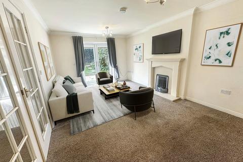 4 bedroom detached house for sale, Southwell Close, Melton Mowbray, Leicestershire