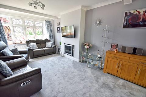 3 bedroom semi-detached house for sale, Valley View Road, Rochester, ME1