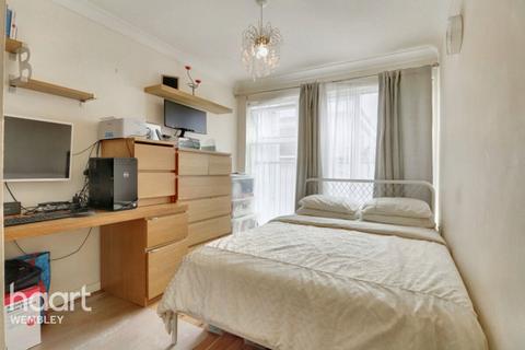 2 bedroom flat for sale, Wembley Park