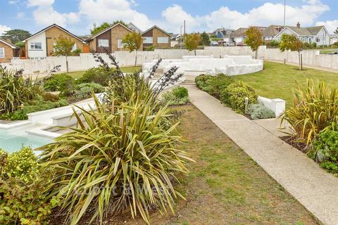2 bedroom ground floor flat for sale, Longridge Avenue, Brighton, East Sussex