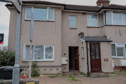 2 bedroom flat for sale, Oval Road South, Dagenham RM10
