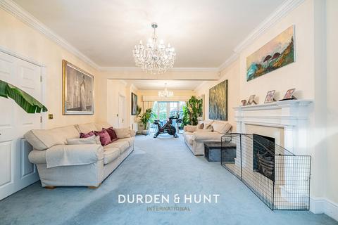 undefined, Regents Drive, Woodford Green, IG8
