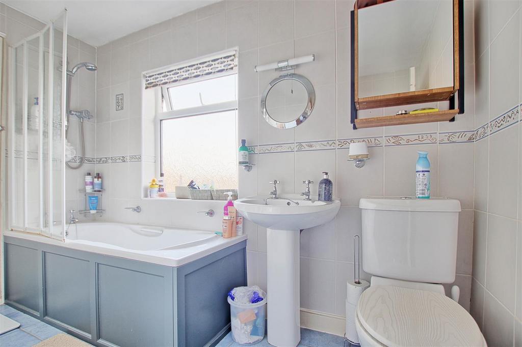 Bathroom second shot.jpg