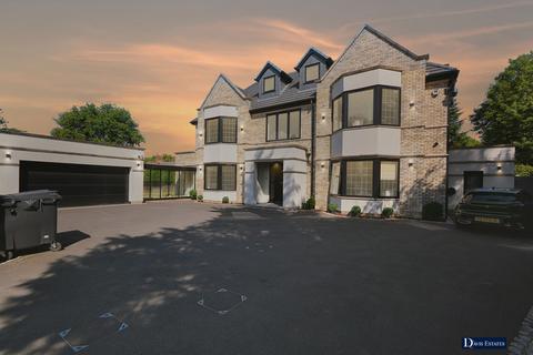 5 bedroom detached house for sale, Freeman Way, Emerson Park, Hornchurch, RM11
