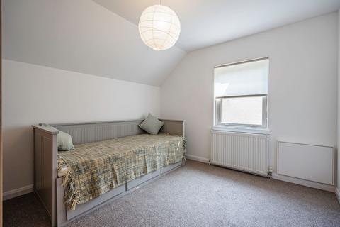 2 Lairds Land High Street, Errol, Perth, PH2 7QP