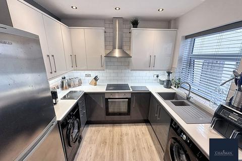 10 Graig Road, Porth, CF39 0NS