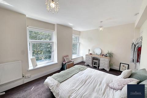 10 Graig Road, Porth, CF39 0NS