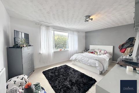 10 Graig Road, Porth, CF39 0NS