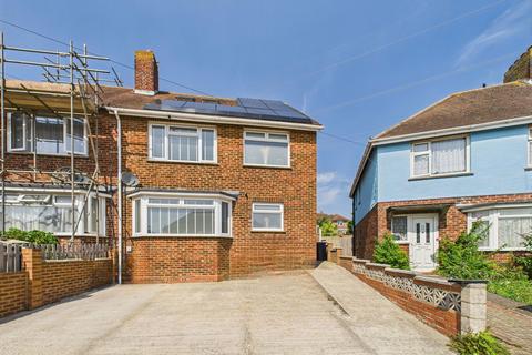 10 Ridgeway Close, Southwick, Brighton, BN42 4QQ