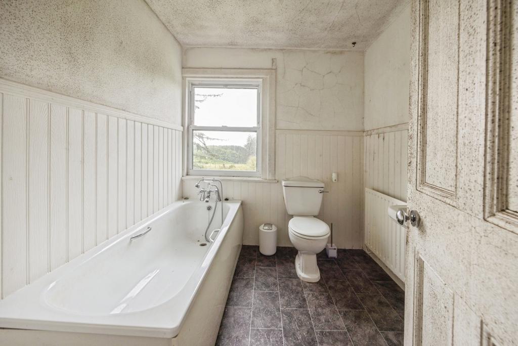 Bathroom/Wc