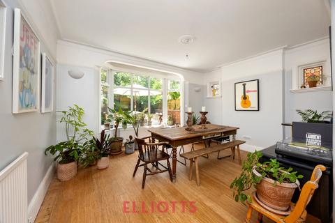 4 bedroom semi-detached house for sale, Glendale Road, Hove