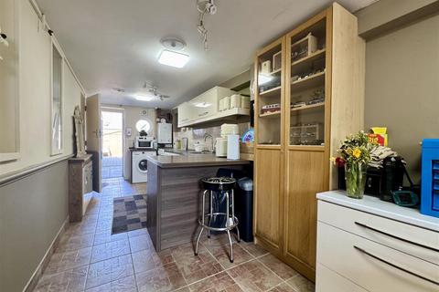 5 bedroom semi-detached house for sale, Crown Way, Southminster