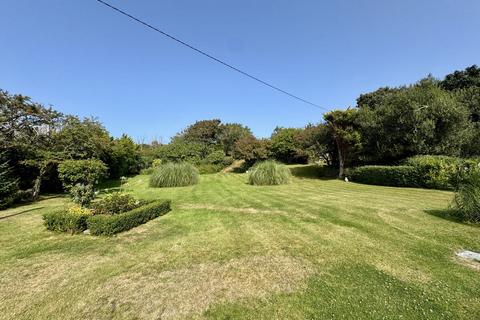 undefined, Pont Lasiwen, Valley, Anglesey, LL65