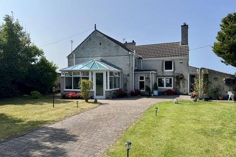 undefined, Pont Lasiwen, Valley, Anglesey, LL65