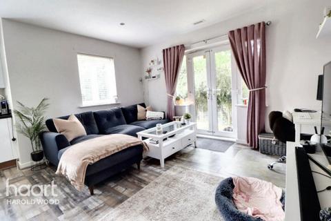 undefined, Ingrebourne Avenue, Harold Hill