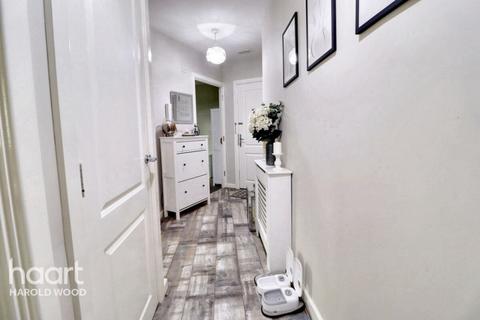 undefined, Ingrebourne Avenue, Harold Hill