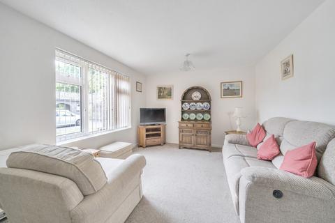 1 bedroom flat for sale, Thornton End, Holybourne, Alton, Hampshire, GU34