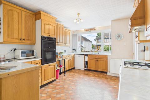 2 bedroom semi-detached house for sale, Bruce Road, Kidderminster