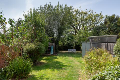 undefined, Lumley Road, Horley, Surrey, RH6