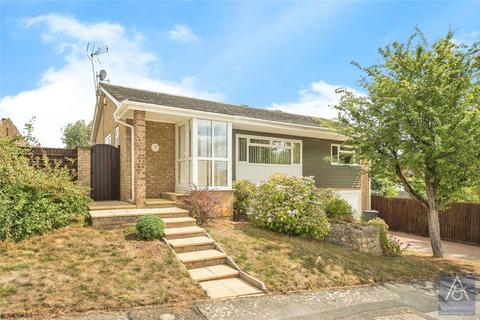 undefined, Old Barn Close, Buckingham MK18