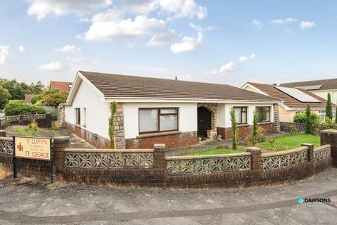 undefined, Y Llwyn, Llanelli