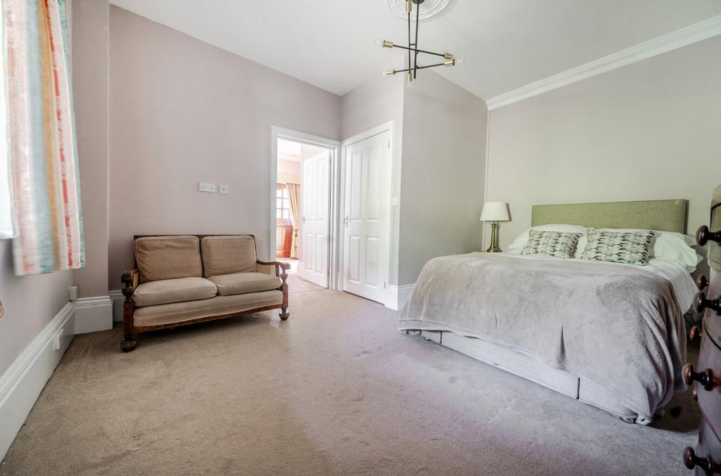 Internal Annexe