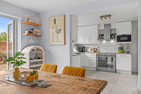 undefined, Brook End, Aylesbury HP22