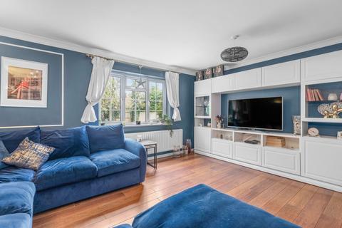 undefined, Brook End, Aylesbury HP22