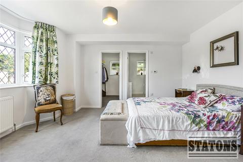 3 bedroom bungalow for sale, Moffats Close, Brookmans Park, Hertfordshire, AL9