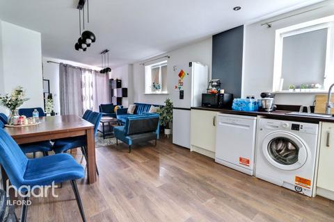2 bedroom apartment for sale, Minter Road, Barking