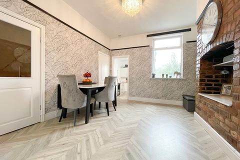 3 bedroom terraced house for sale, Stockport Road West, Bredbury