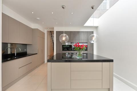 undefined, Lindrop Street, Fulham, Hammersmith and Fulham, London, SW6