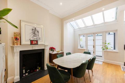 undefined, Belgrave Gardens, St John's Wood, NW8