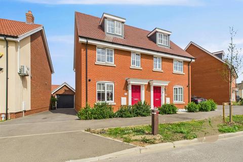 3 bedroom semi-detached house for sale, St. Edmunds Drive, Bury St. Edmunds IP30