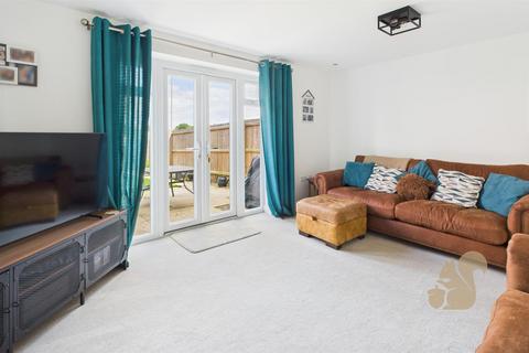 3 bedroom semi-detached house for sale, St. Edmunds Drive, Bury St. Edmunds IP30