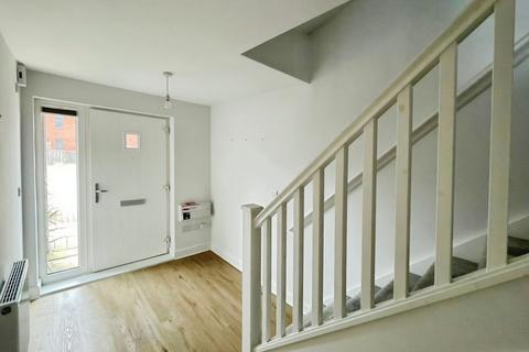 94 High Street, Cam, Dursley, GL11 5LH