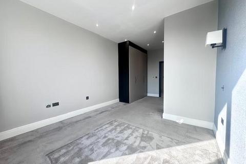 undefined, Rowantree Road, Enfield