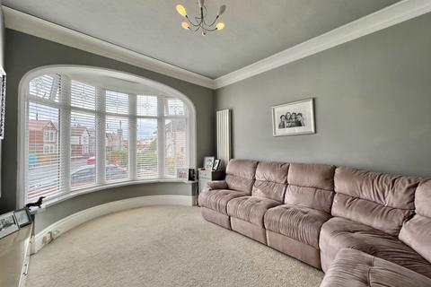 5 bedroom semi-detached house for sale, Arundel Avenue, Bispham FY2
