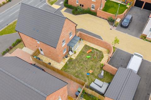 4 bedroom detached house for sale, Perranporth Drive, Hampton Beach, PE7