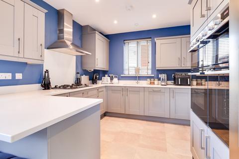 4 bedroom detached house for sale, Greenfield Way, Peterborough PE7