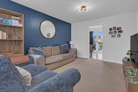 2 bedroom terraced house for sale, Cranleigh Drive, Whitfield, Dover, CT16