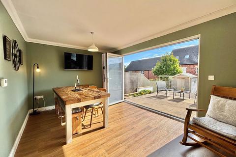 25 Charlton Way, Kingstown, Carlisle, CA6 4EU