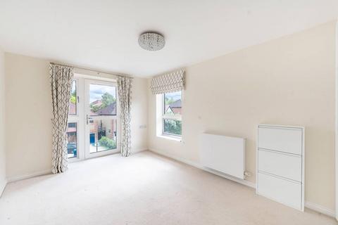 1 bedroom flat for sale, Marsh Road, Pinner, HA5